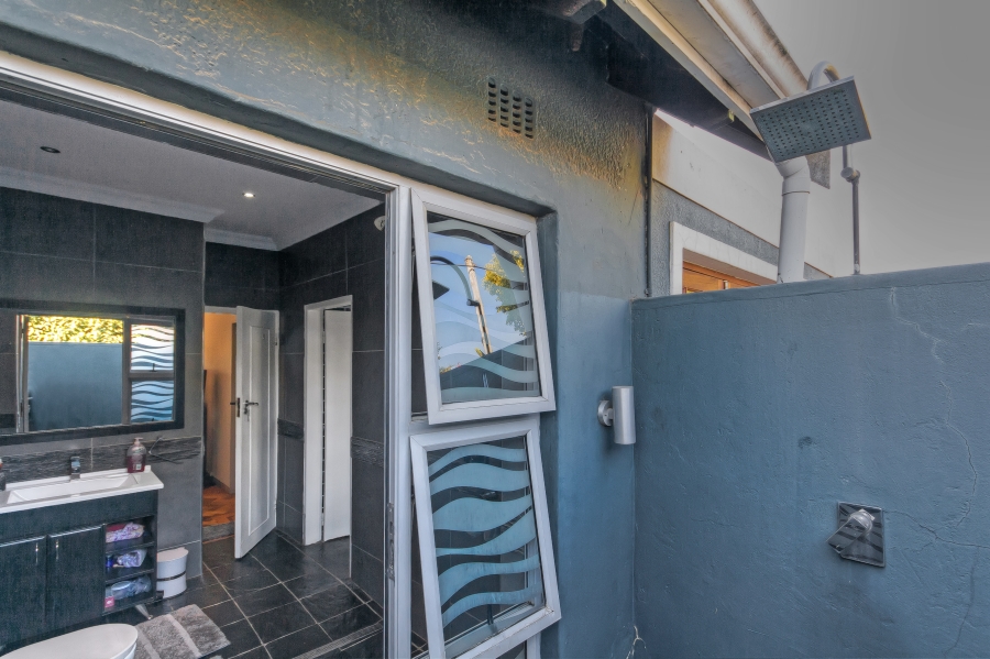4 Bedroom Property for Sale in Eden Glen Gauteng