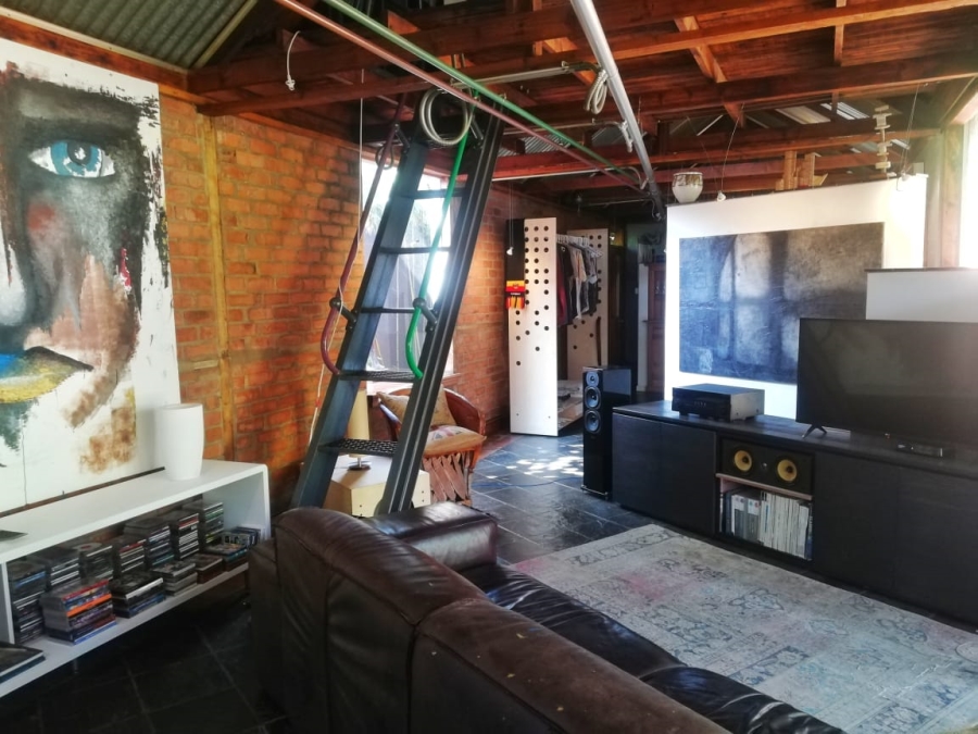2 Bedroom Property for Sale in Clydesdale Gauteng