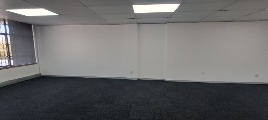 To Let commercial Property for Rent in Vorna Valley Gauteng