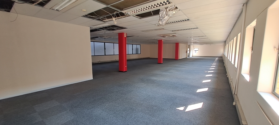 To Let commercial Property for Rent in Randjespark Gauteng