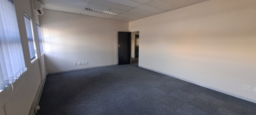 To Let commercial Property for Rent in Randjespark Gauteng