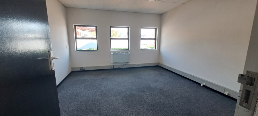To Let commercial Property for Rent in Randjespark Gauteng