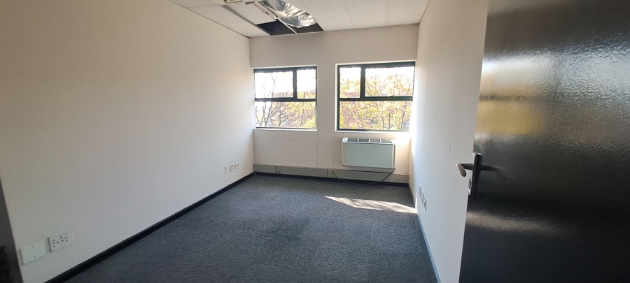 To Let commercial Property for Rent in Randjespark Gauteng