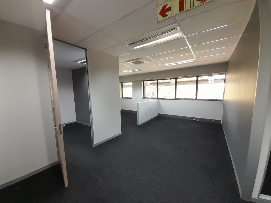 To Let commercial Property for Rent in Randjespark Gauteng