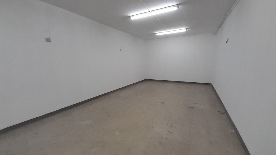 To Let commercial Property for Rent in Vorna Valley Gauteng