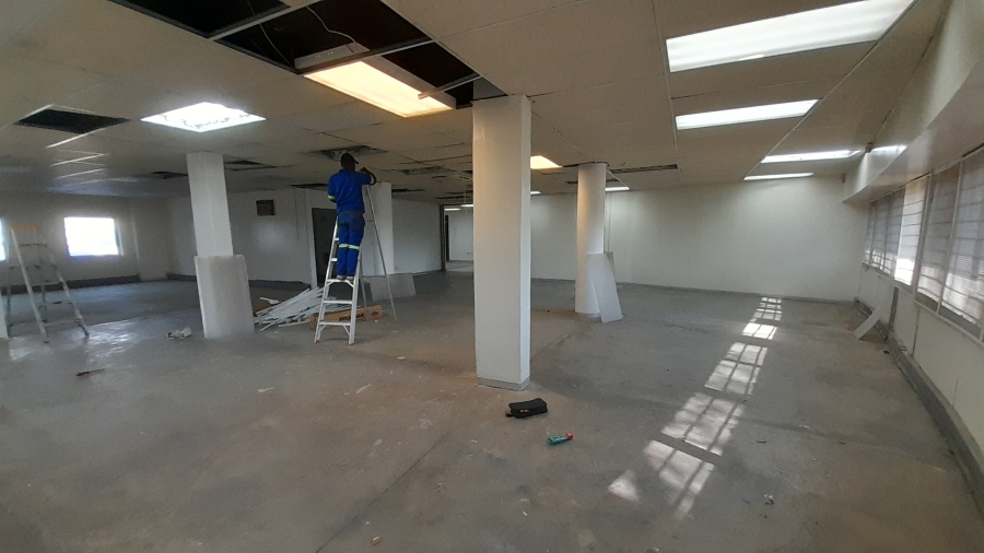 To Let commercial Property for Rent in Vorna Valley Gauteng