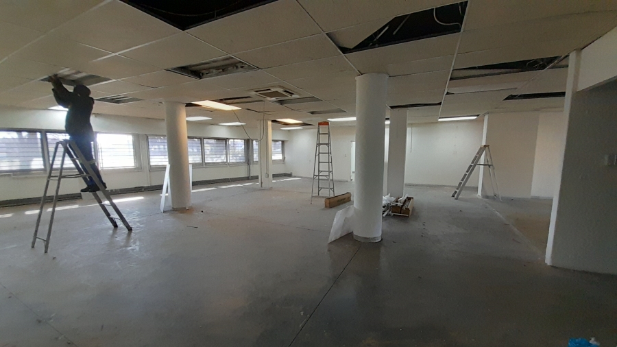 To Let commercial Property for Rent in Vorna Valley Gauteng