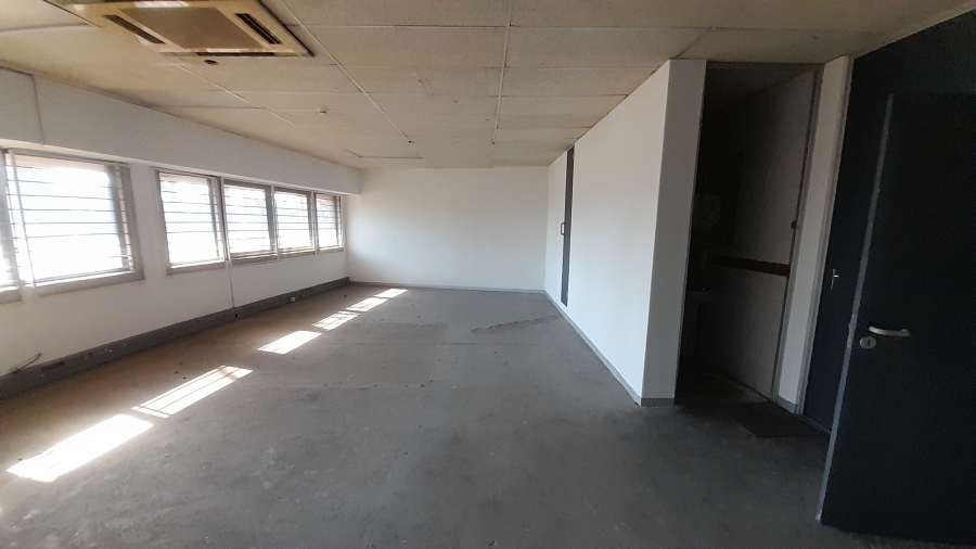 To Let commercial Property for Rent in Vorna Valley Gauteng