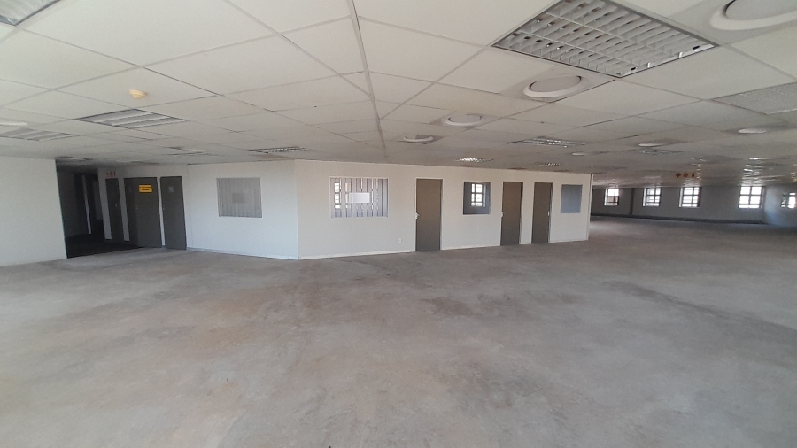 To Let commercial Property for Rent in Carlswald Gauteng