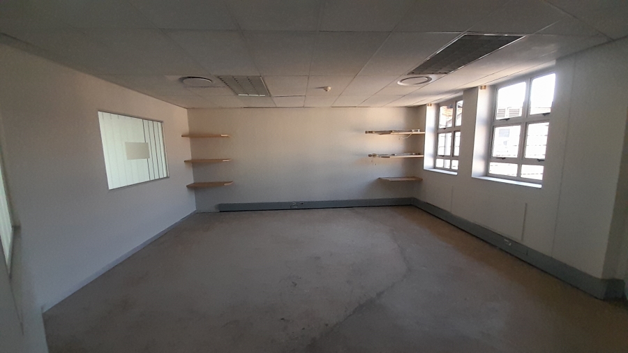 To Let commercial Property for Rent in Carlswald Gauteng