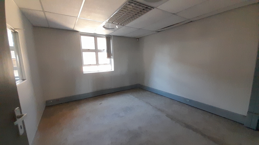 To Let commercial Property for Rent in Carlswald Gauteng