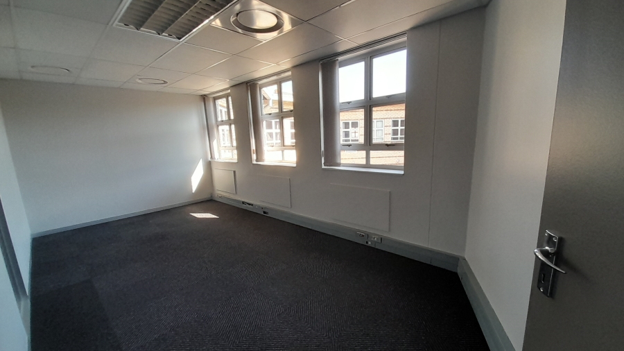To Let commercial Property for Rent in Carlswald Gauteng