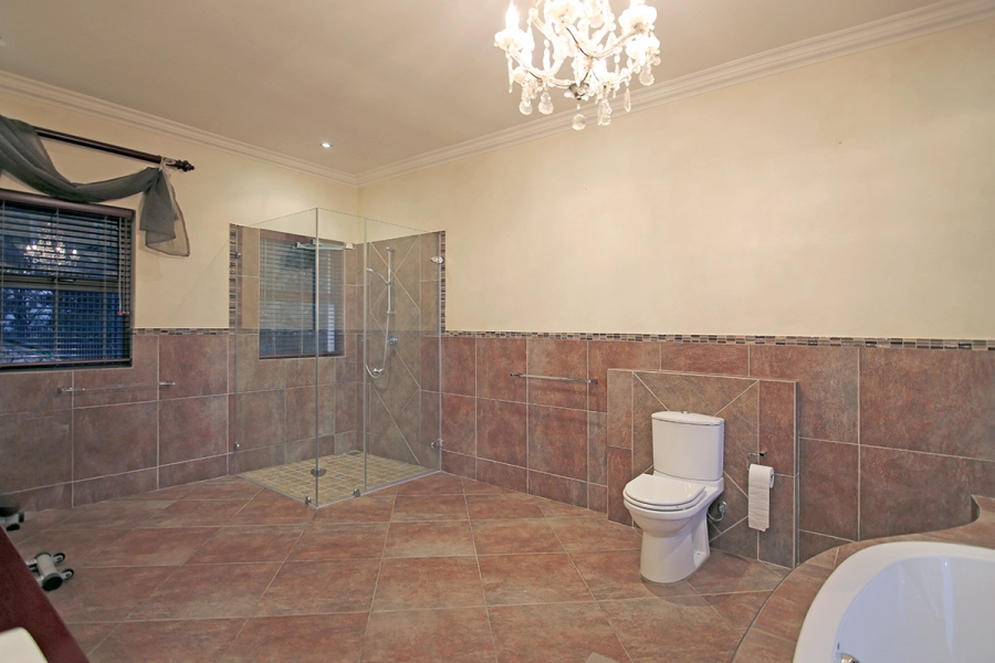 5 Bedroom Property for Sale in Linksfield Gauteng