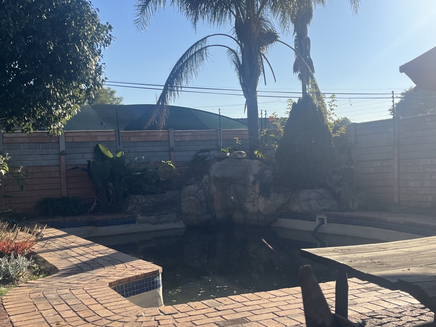 3 Bedroom Property for Sale in Mayberry Park Gauteng