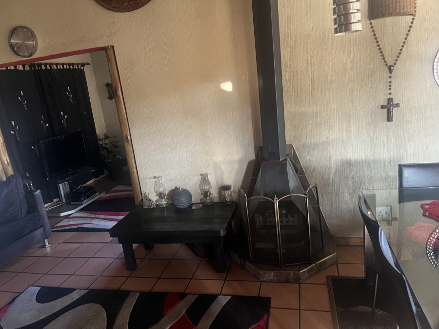 3 Bedroom Property for Sale in Mayberry Park Gauteng