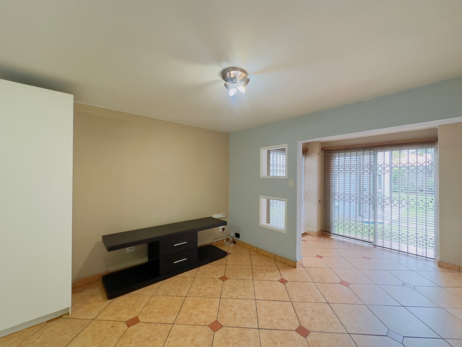 3 Bedroom Property for Sale in Verwoerdpark Gauteng