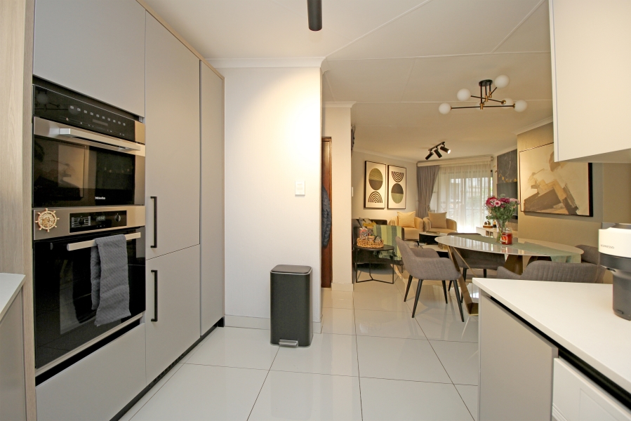 3 Bedroom Property for Sale in Victory Park Gauteng