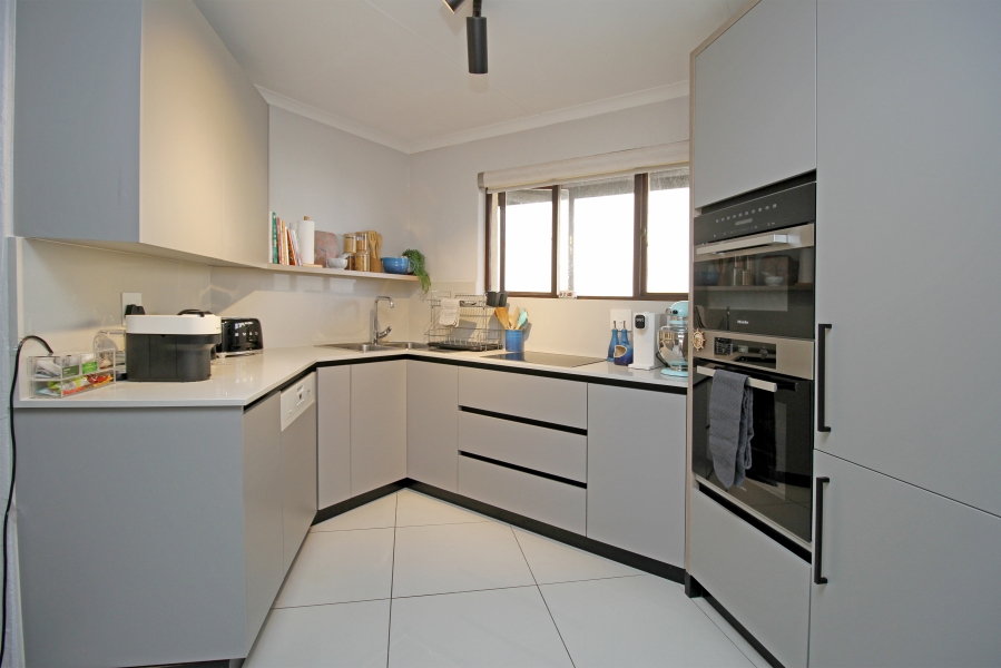 3 Bedroom Property for Sale in Victory Park Gauteng