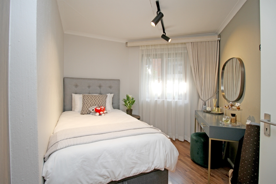 3 Bedroom Property for Sale in Victory Park Gauteng