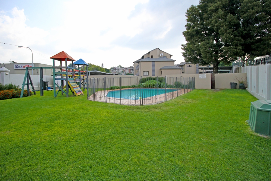 3 Bedroom Property for Sale in Victory Park Gauteng