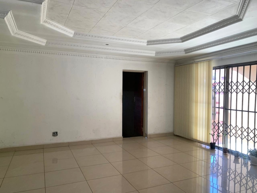 4 Bedroom Property for Sale in Spruit View Gauteng