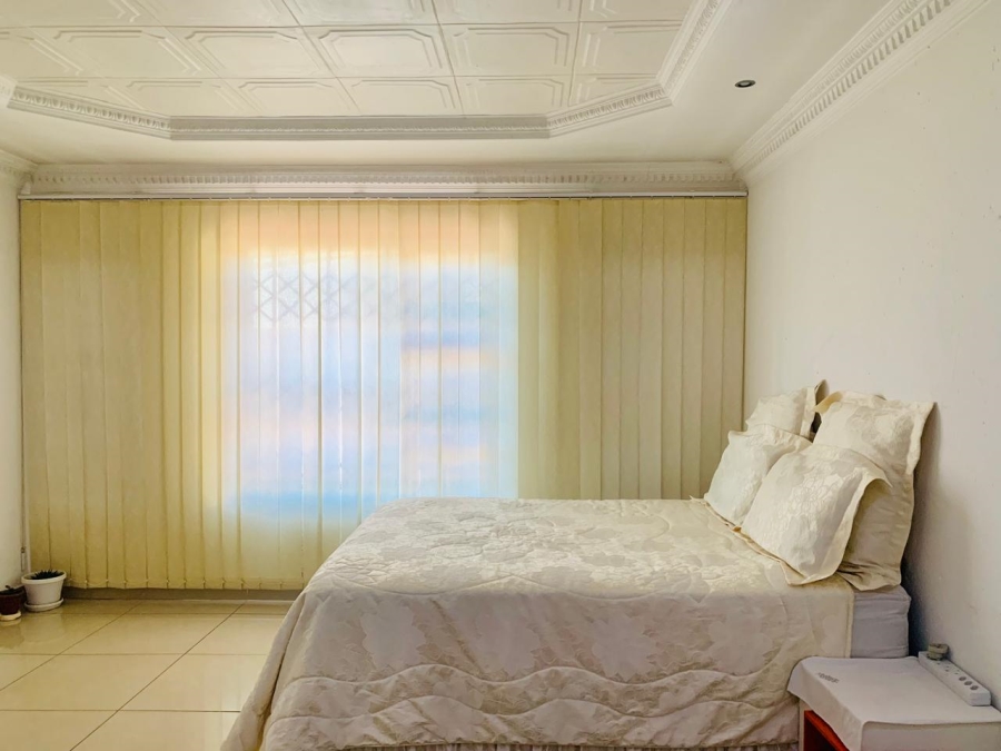 4 Bedroom Property for Sale in Spruit View Gauteng