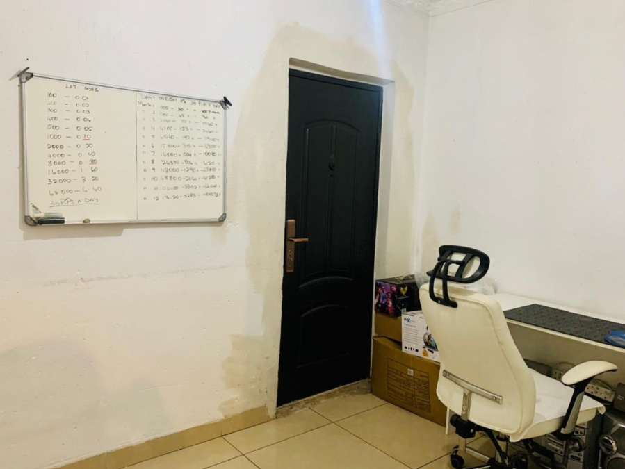 4 Bedroom Property for Sale in Spruit View Gauteng