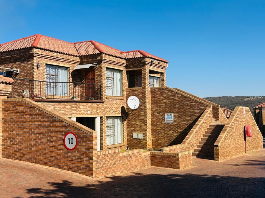 2 Bedroom Property for Sale in Liefde en Vrede Gauteng