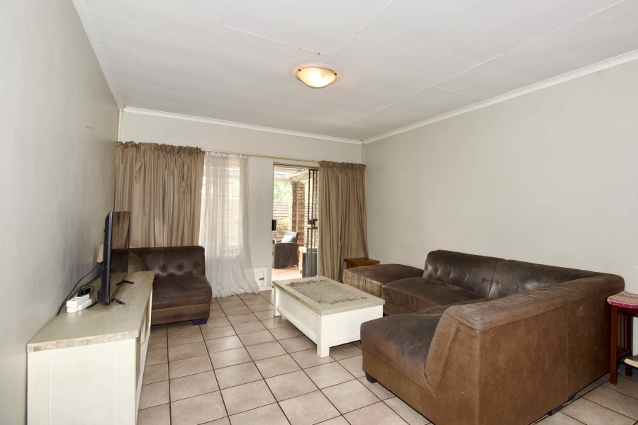 2 Bedroom Property for Sale in Meyerspark Gauteng