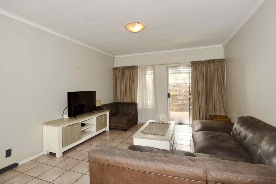 2 Bedroom Property for Sale in Meyerspark Gauteng