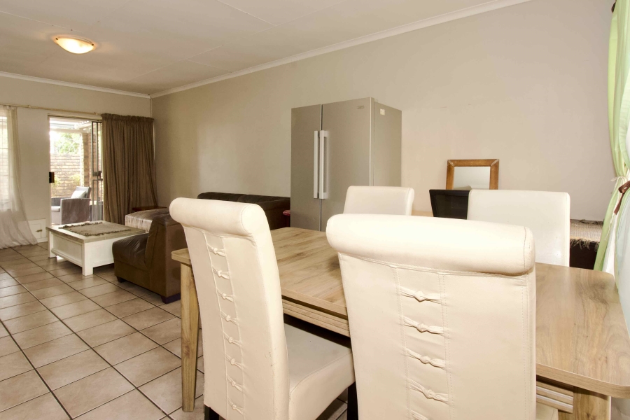 2 Bedroom Property for Sale in Meyerspark Gauteng