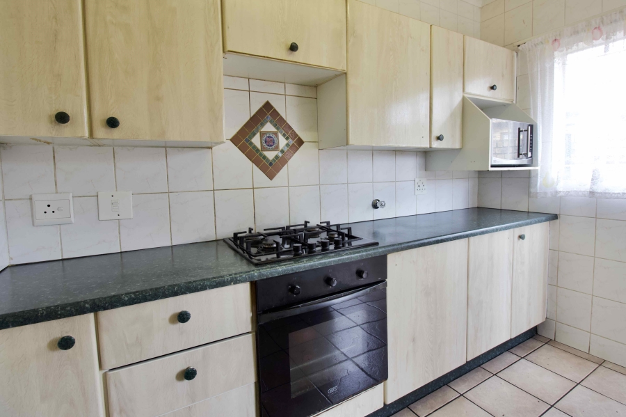2 Bedroom Property for Sale in Meyerspark Gauteng