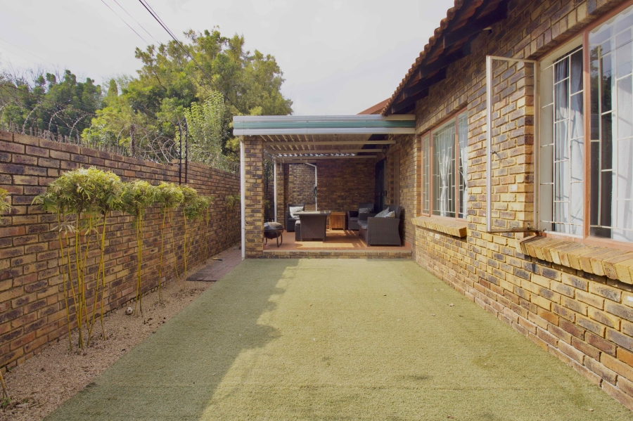 2 Bedroom Property for Sale in Meyerspark Gauteng