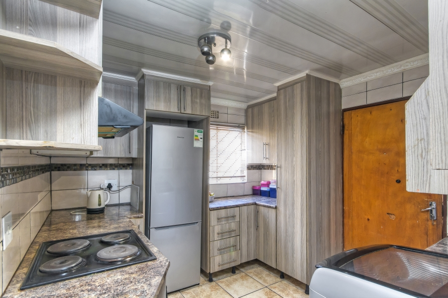 4 Bedroom Property for Sale in Ormonde View Gauteng