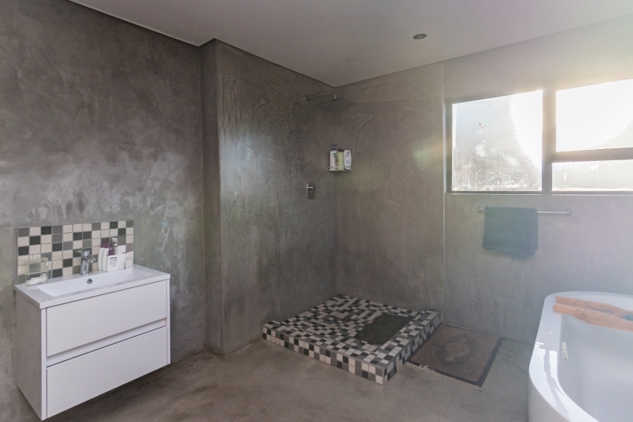 4 Bedroom Property for Sale in Heuningklip Gauteng