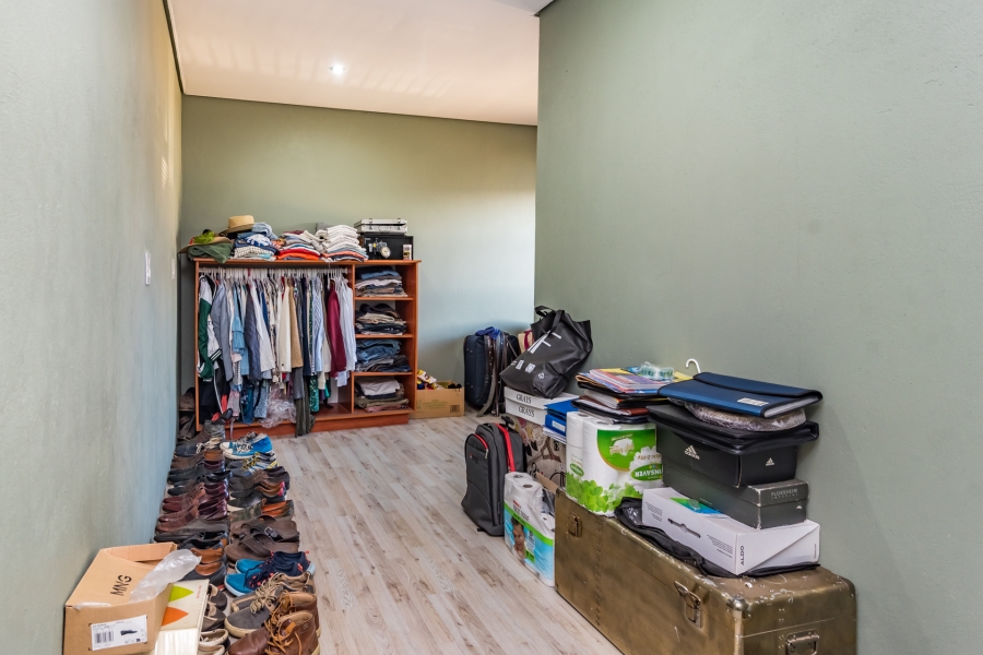 4 Bedroom Property for Sale in Heuningklip Gauteng