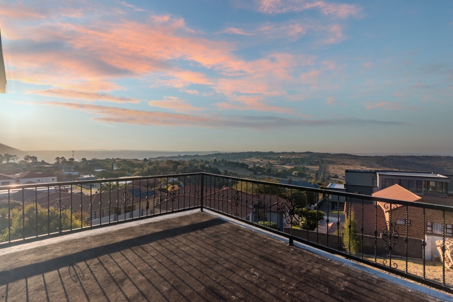 4 Bedroom Property for Sale in Heuningklip Gauteng