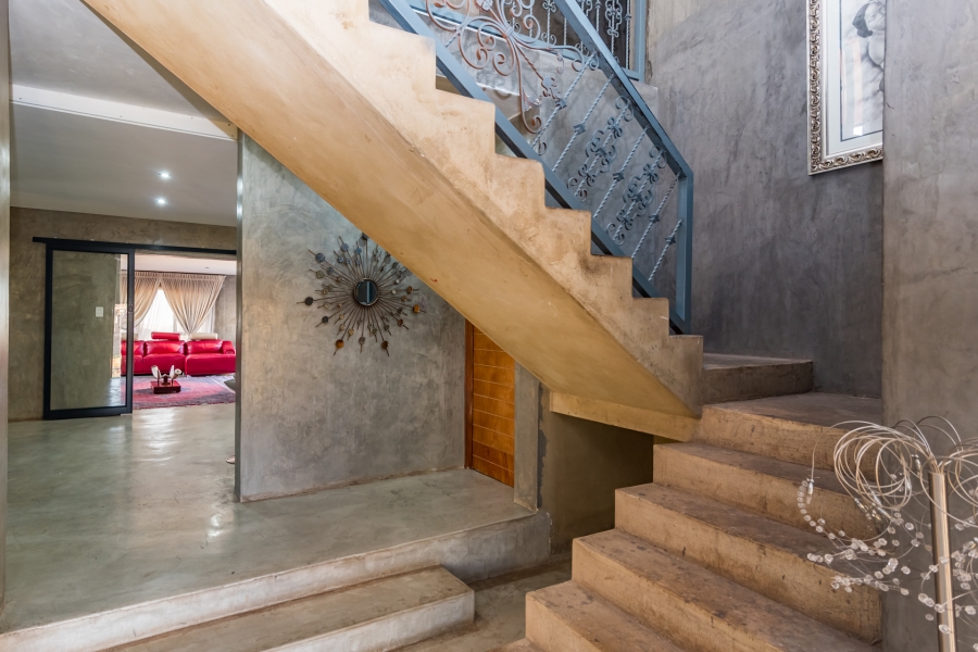 4 Bedroom Property for Sale in Heuningklip Gauteng