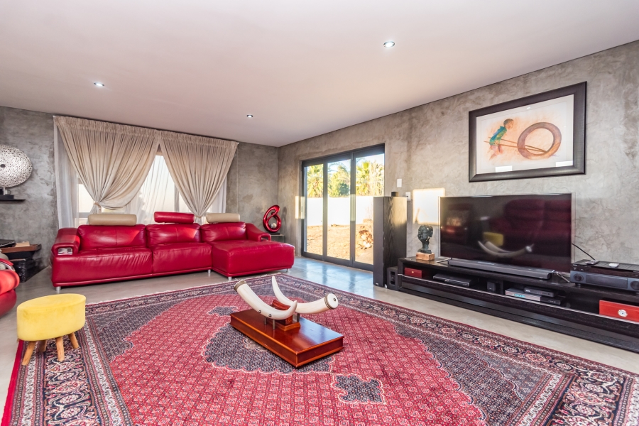 4 Bedroom Property for Sale in Heuningklip Gauteng