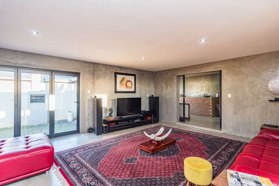 4 Bedroom Property for Sale in Heuningklip Gauteng