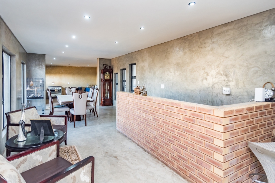 4 Bedroom Property for Sale in Heuningklip Gauteng