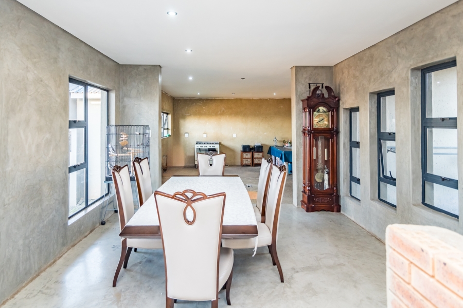 4 Bedroom Property for Sale in Heuningklip Gauteng