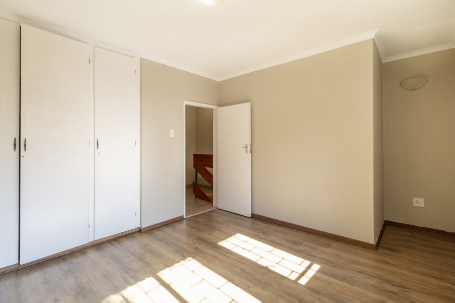 2 Bedroom Property for Sale in Garsfontein Gauteng