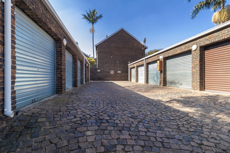 2 Bedroom Property for Sale in Garsfontein Gauteng