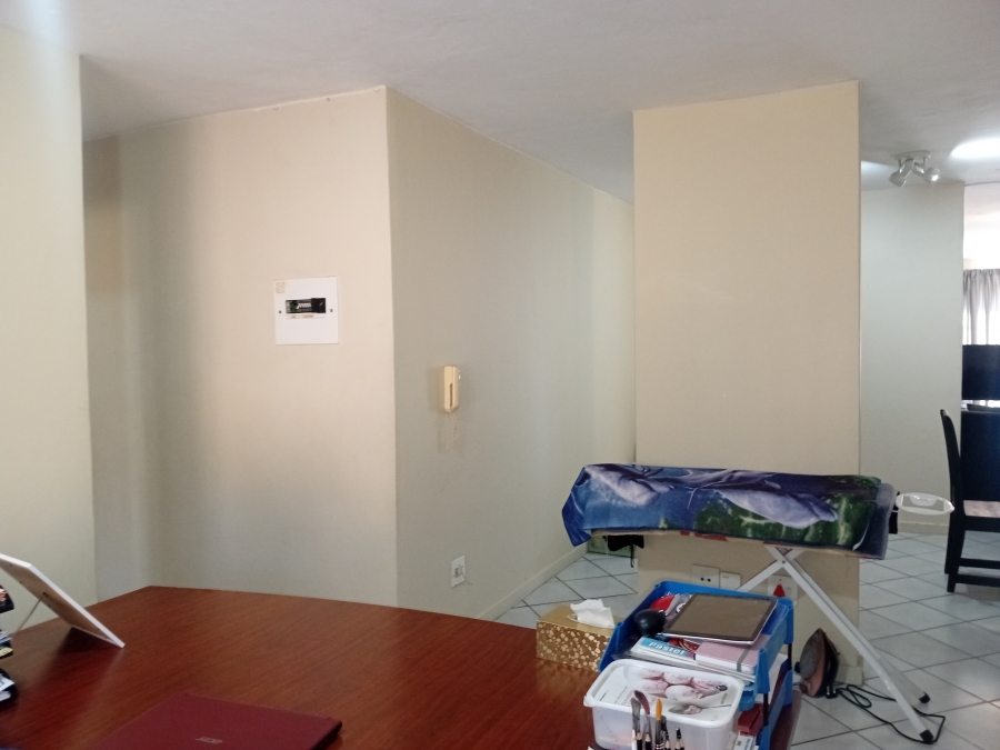 3 Bedroom Property for Sale in Faerie Glen Gauteng