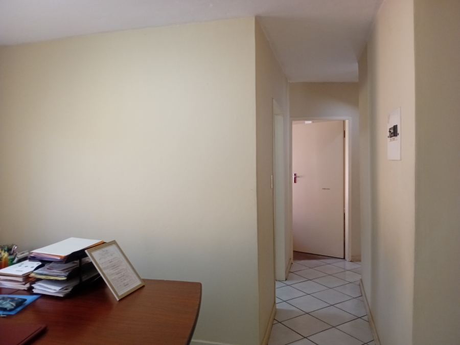 3 Bedroom Property for Sale in Faerie Glen Gauteng
