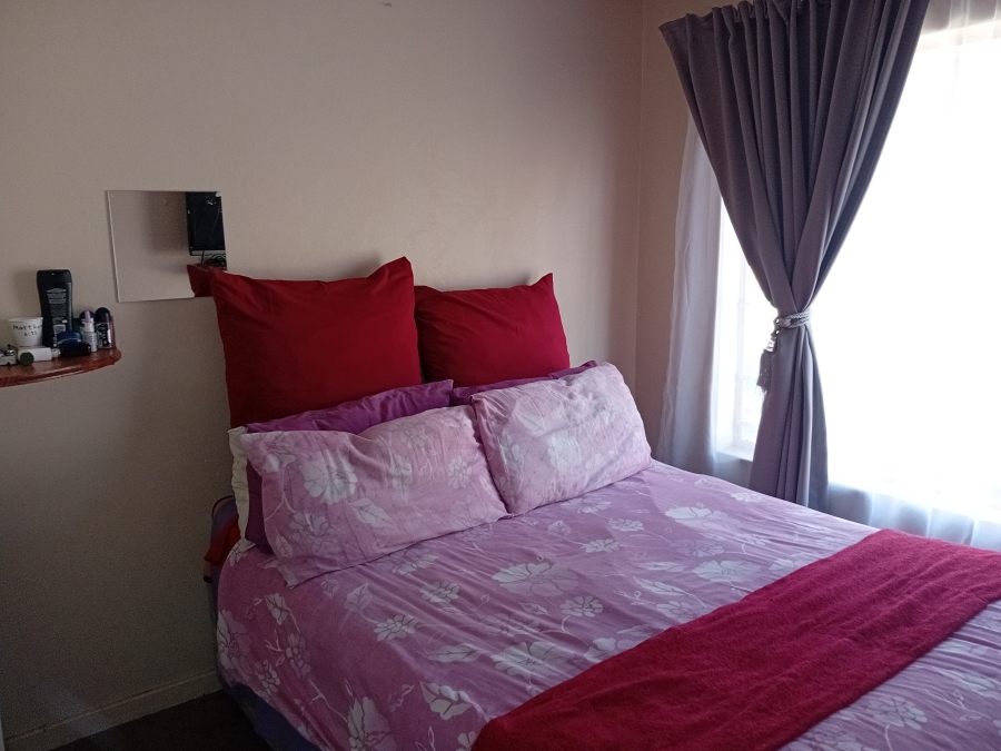 3 Bedroom Property for Sale in Faerie Glen Gauteng