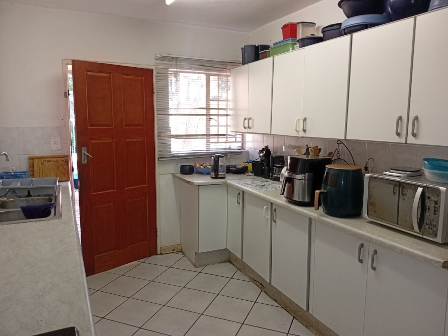 3 Bedroom Property for Sale in Faerie Glen Gauteng