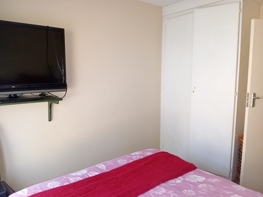 3 Bedroom Property for Sale in Faerie Glen Gauteng
