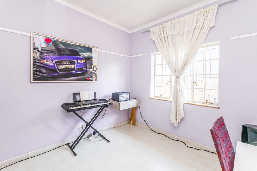 3 Bedroom Property for Sale in Florida Lake Gauteng